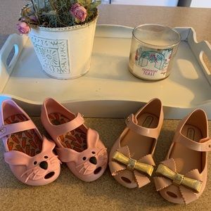 2x size 8 Mini Melissa